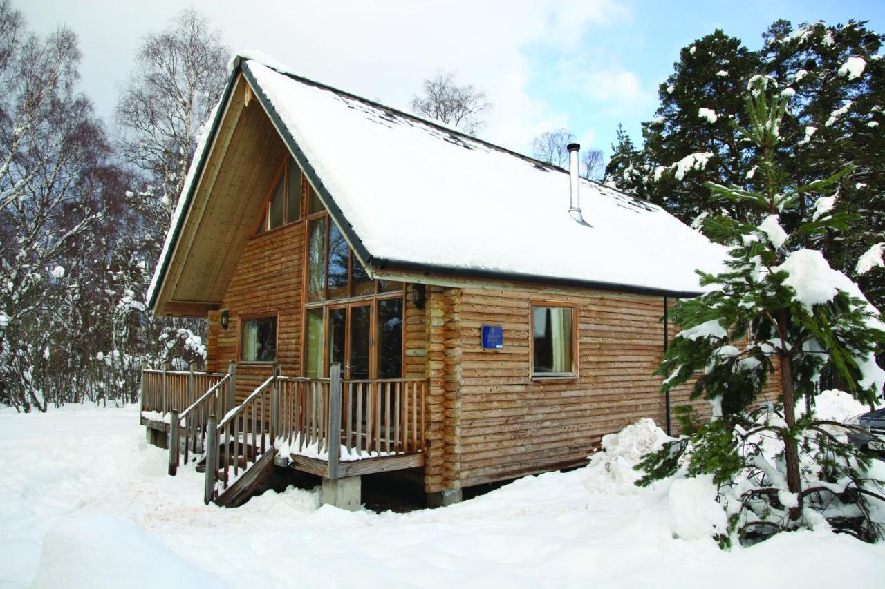 Macdonald Woodland Lodges At Macdonald Aviemore Resort Exterior foto